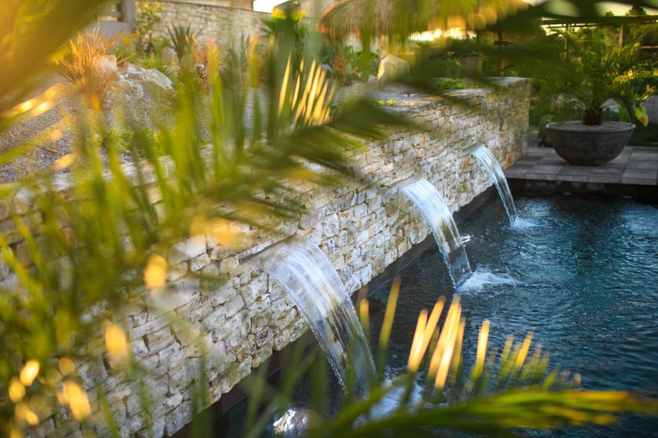 Villa Merapi Sveti Lovreč Pazenatički Exterior foto